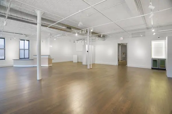 1910 W North AVE, Chicago, IL 60622