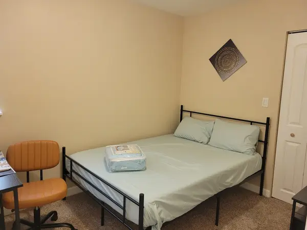 5831 S Shields AVE #1, Chicago, IL 60621
