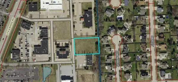 5000 Utica Ridge RD, Davenport, IA 52807
