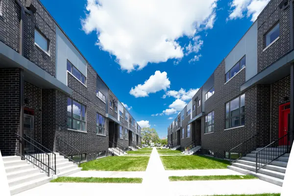 2631 S Throop ST #A, Chicago, IL 60608