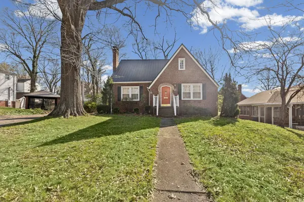710 Pavey AVE, Mt Vernon, IL 62864