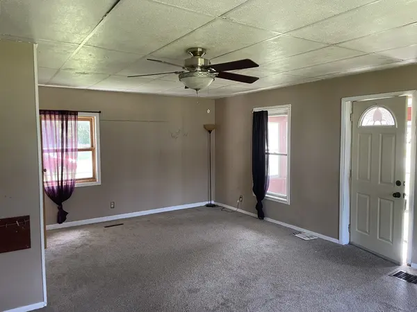 224 S Main ST, Kingston, IL 60145