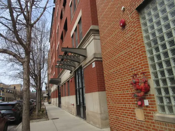 1148 W Monroe ST #3NW, Chicago, IL 60607