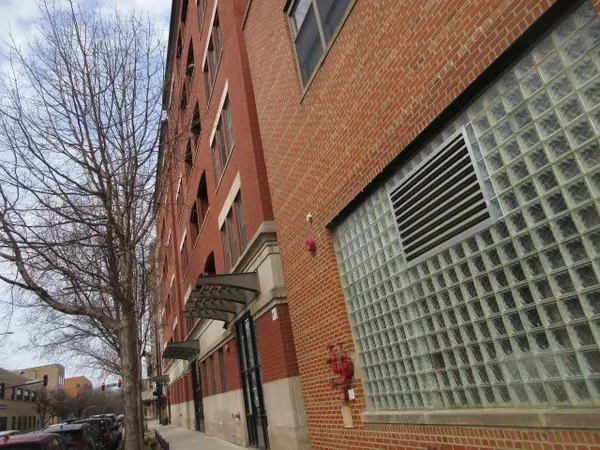 1148 W Monroe ST #3NW, Chicago, IL 60607