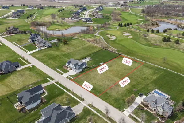 7399 Fairway DR, Yorkville, IL 60560
