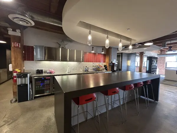 700 N Sacramento BLVD #251, Chicago, IL 60612