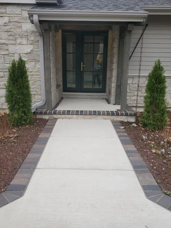 33W188 Shagbark LN, Wayne, IL 60184