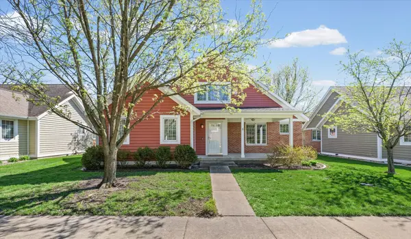 6 HEDGEROW CT #6, Monticello, IL 61856
