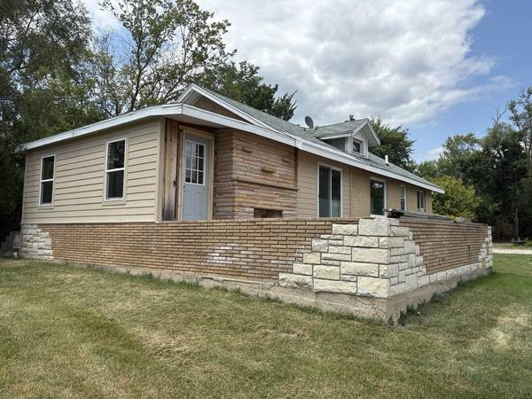 1031 IL Route 173 HWY, Antioch, IL 60002