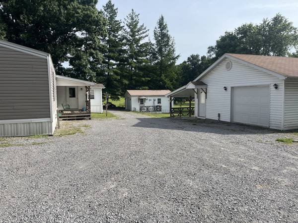 155 Shelby RD, Vienna, IL 62995