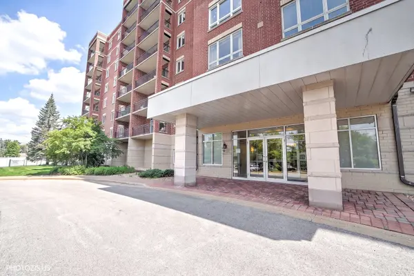 5555 N Cumberland AVE #711, Chicago, IL 60656