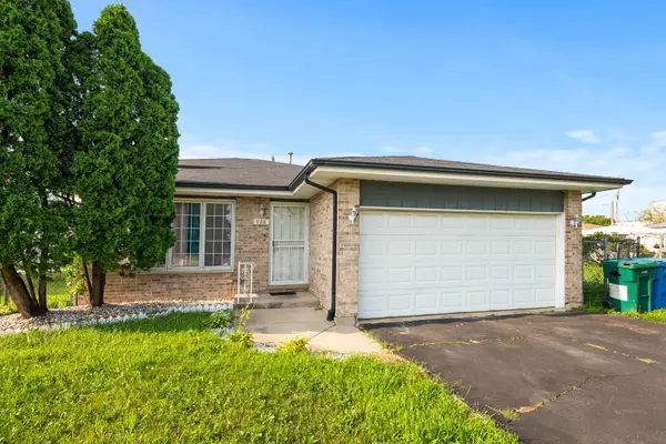 928 E 153rd ST, Phoenix, IL 60426