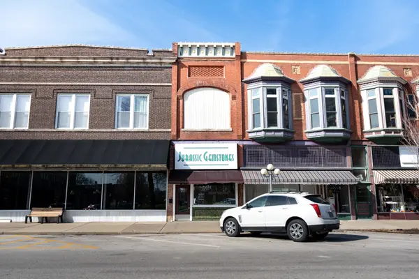 117 W Madison ST, Pontiac, IL 61764