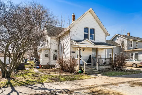 323 W 16th ST, Davenport, IA 52803