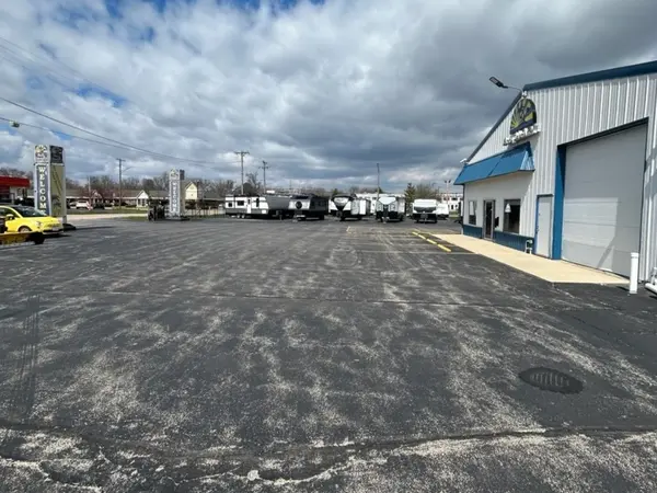 3442 Merchandise DR, Rockford, IL 61109