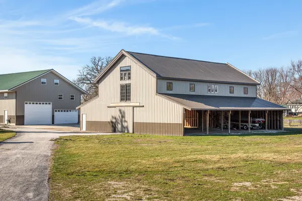 42W690 Route 64, St. Charles, IL 60175