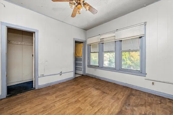5042 S Laflin ST, Chicago, IL 60609