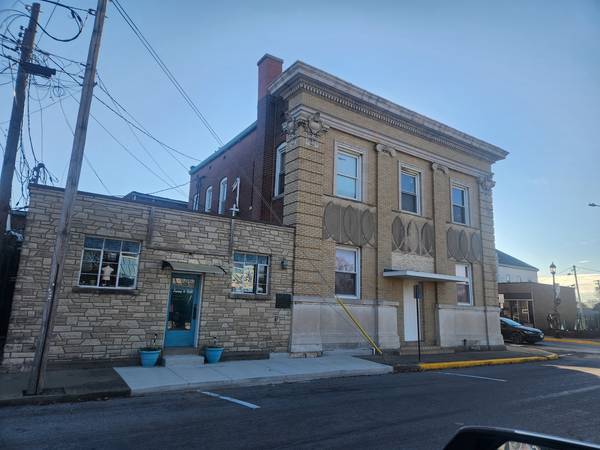 17 W Water ST, Pinckneyville, IL 62274