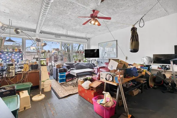 2605 W Division ST, Chicago, IL 60622