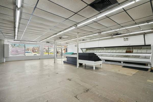 6309 W Grand AVE, Chicago, IL 60639