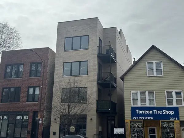 2248 N Western AVE, Chicago, IL 60647