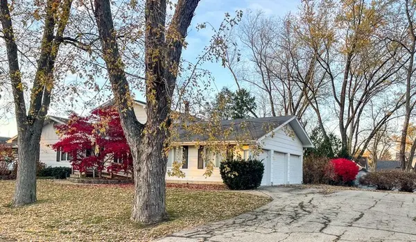 24920 73rd ST, Salem, WI 53168