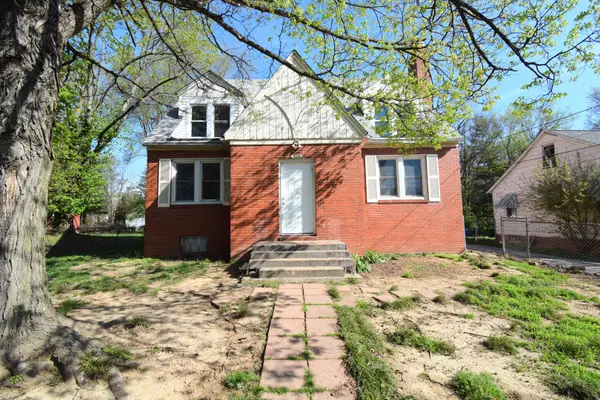 2308 Logan ST, Mt Vernon, IL 62864