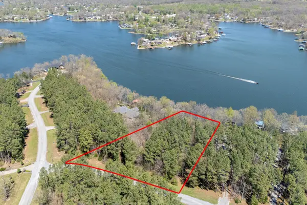 25 Stony PT, Goreville, IL 62939