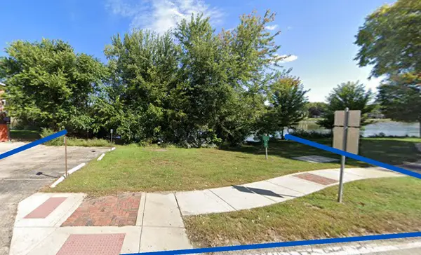 1 S Lincoln AVE, Carpentersville, IL 60110