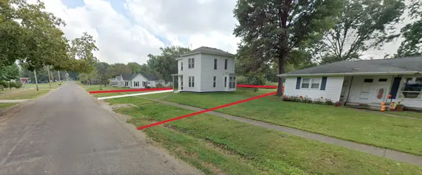 150 E Tanner ST, Waverly, IL 62692