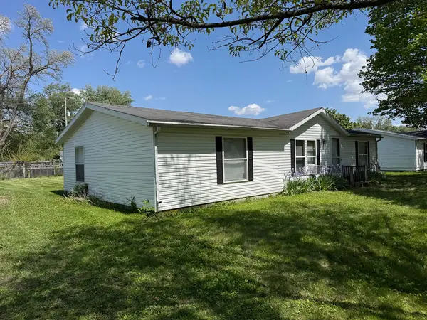155 E Concord ST, Sheldon, IL 60966