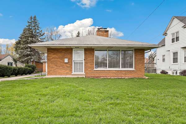 214 N Hunter ST, Thornton, IL 60476