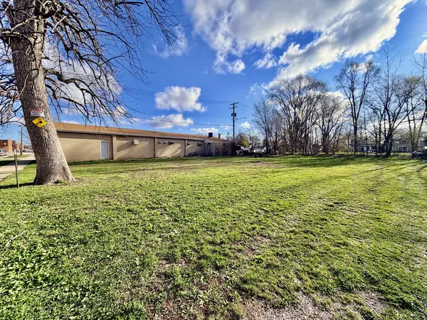 207 S Sterling ST, Streator, IL 61364