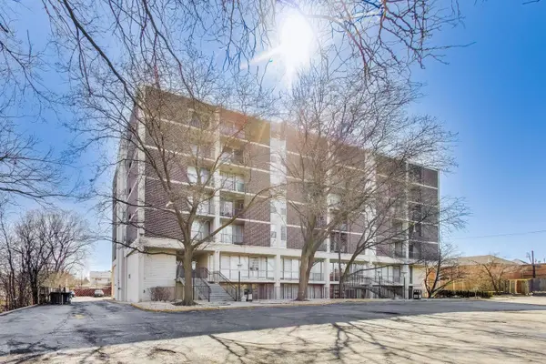 1043 S York RD #501, Bensenville, IL 60106