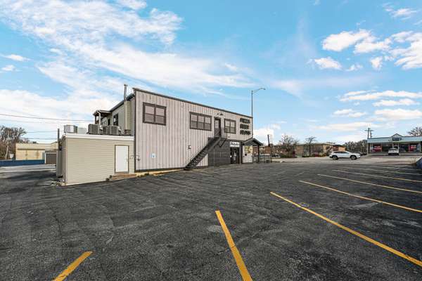 6906-6908 111th ST, Worth, IL 60482