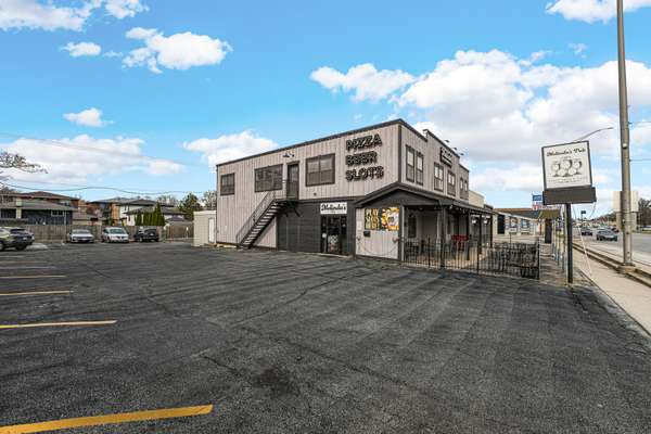 6906-6908 111th ST, Worth, IL 60482
