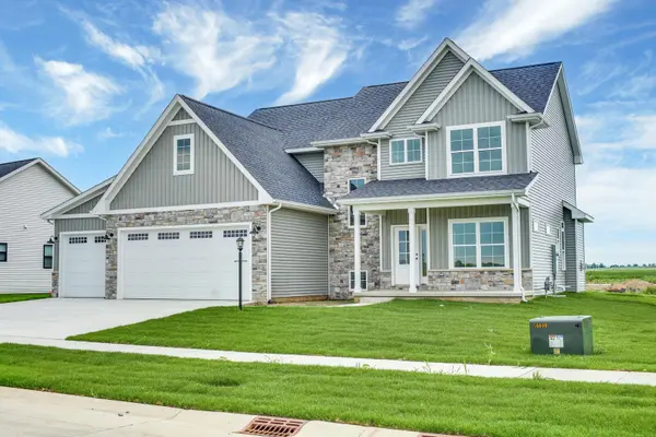 1416 Tinley LN, Mahomet, IL 61853