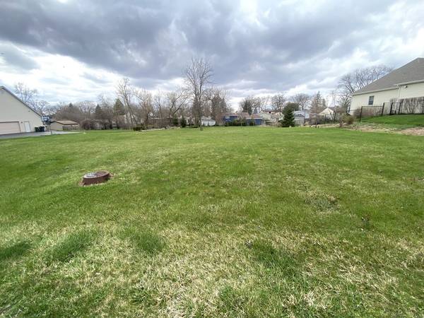 314 Abbey LN, Antioch, IL 60002