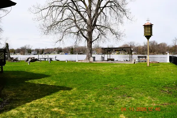 1022 River Terrace DR, Johnsburg, IL 60051