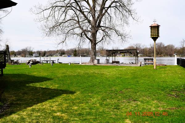 1022 River Terrace DR, Johnsburg, IL 60051