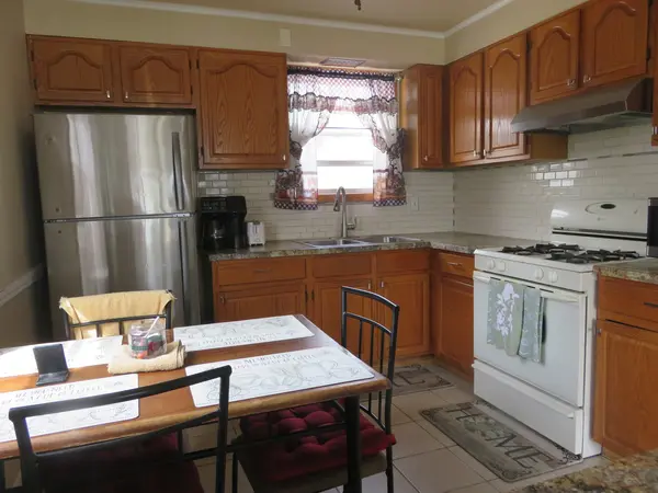 257 Minocqua ST, Park Forest, IL 60466