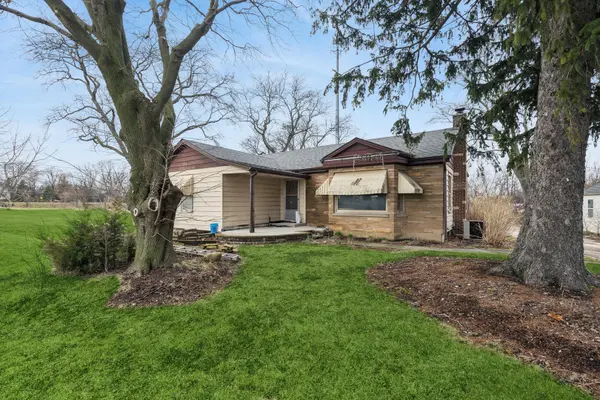 20922 W Il Route 176, Mundelein, IL 60060