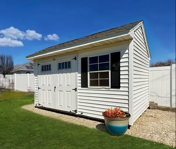410 W Sangamon ST, Fisher, IL 61843