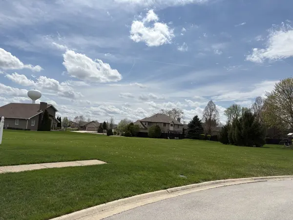 1154 Blaye, Bourbonnais, IL 60914