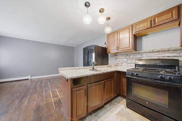 7854 S South Shore DR #306, Chicago, IL 60649