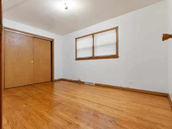 730 E 91st PL, Chicago, IL 60619