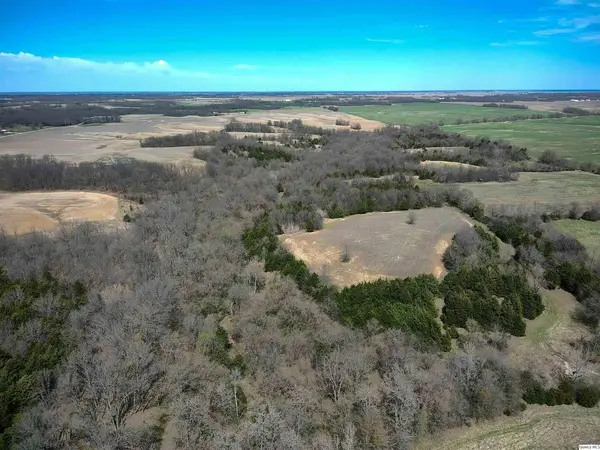 1637 N 2903rd LN, Loraine, IL 62349
