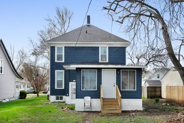 1446 W High ST, Davenport, IA 52804
