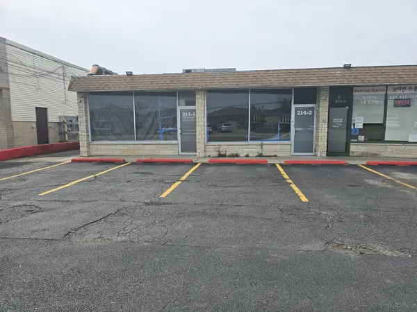 214 Greenwood RD #2, Glenview, IL 60025