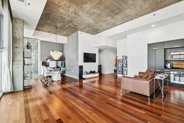 550 N Saint Clair ST #2601, Chicago, IL 60611